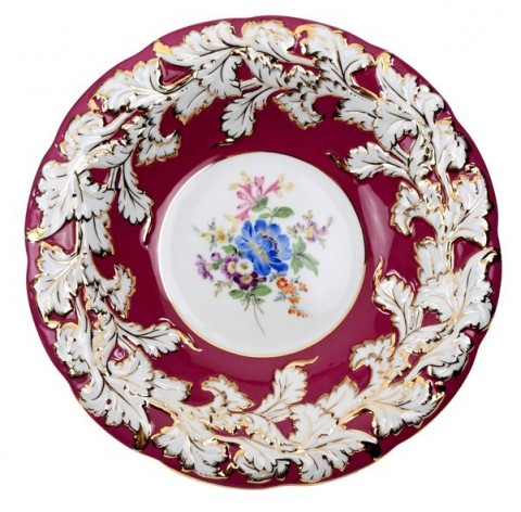 Plato 26 cm, Bouquet colorido, decoracion de oro, glaseado purpura