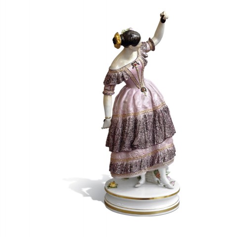 Figura Bailarina Fanni Elssler, H 34 cm  